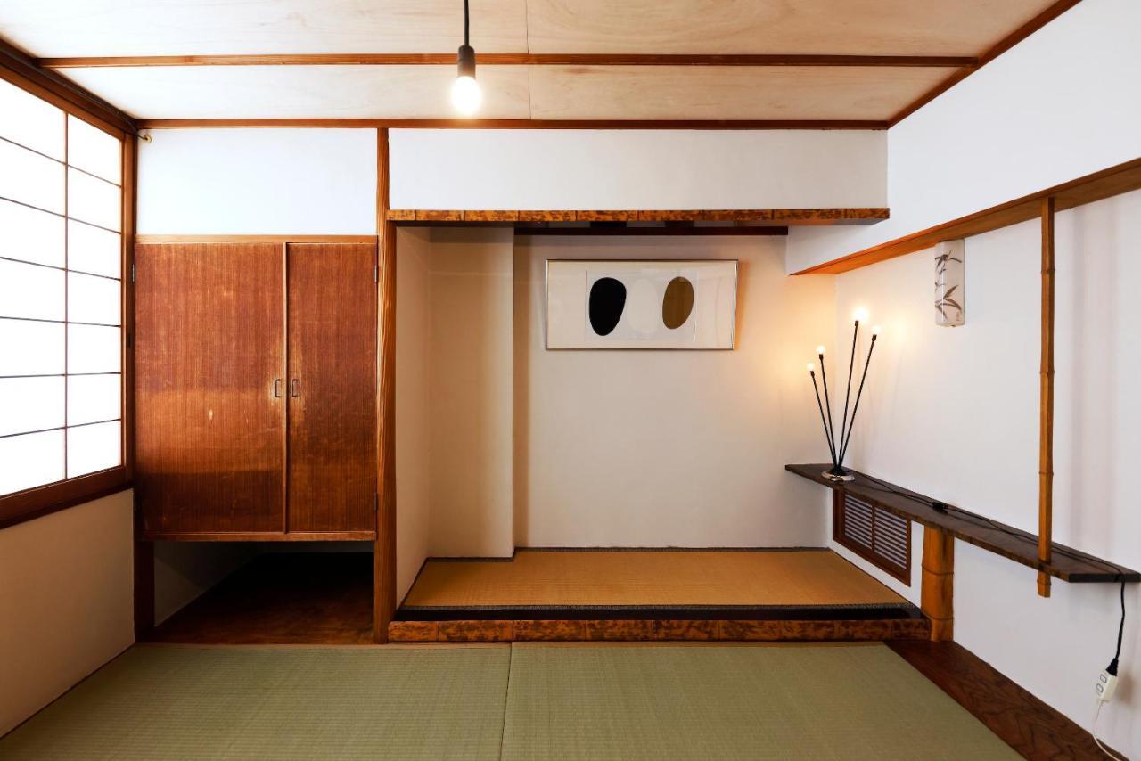 FON-SU bed&breakfast Osaka Eksteriør billede