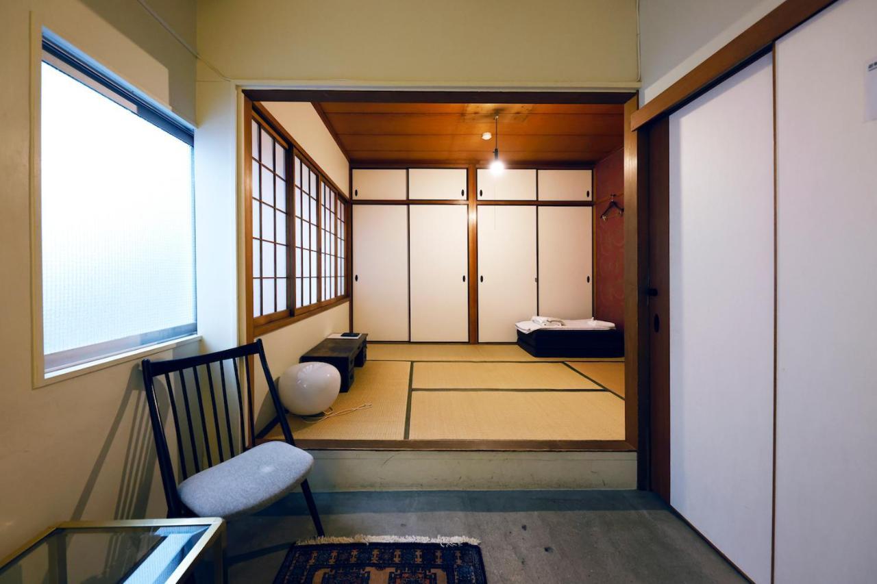 FON-SU bed&breakfast Osaka Eksteriør billede