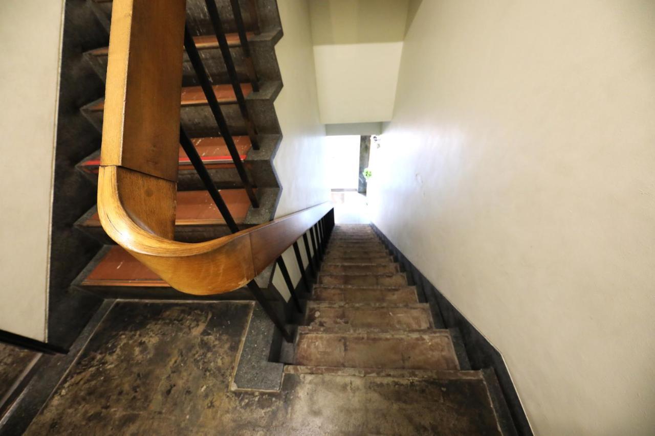 FON-SU bed&breakfast Osaka Eksteriør billede